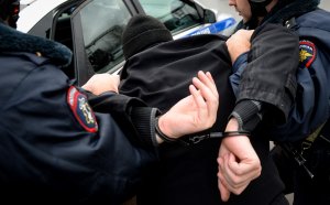 В Новокубанском районе полицейские задержали подозреваемого в краже